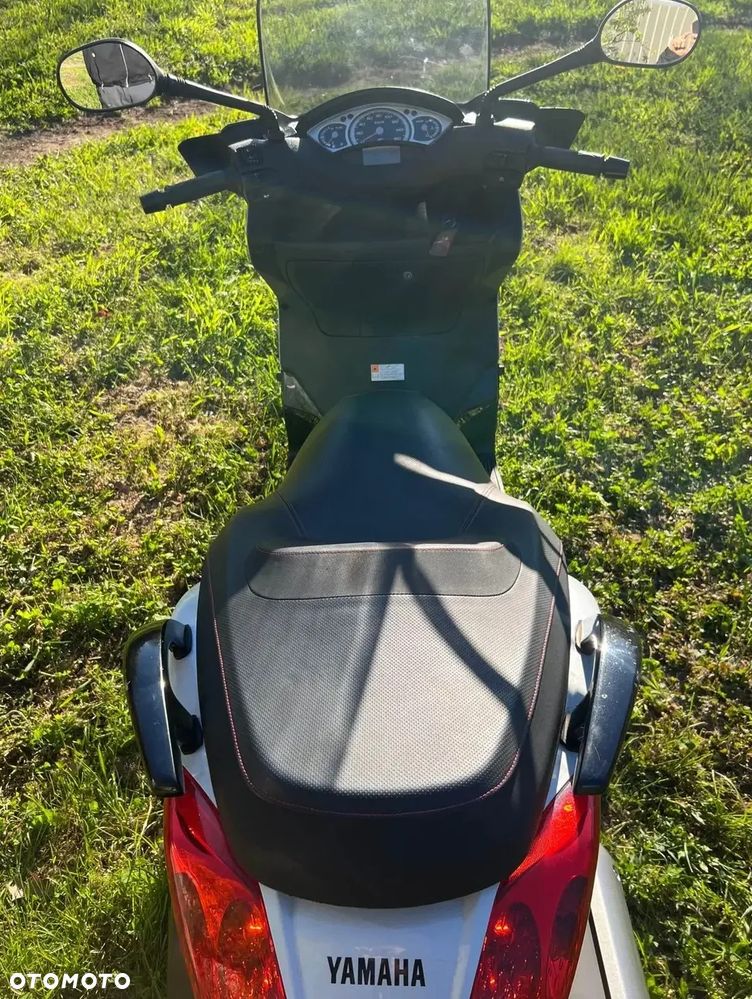 Yamaha X-max - 3