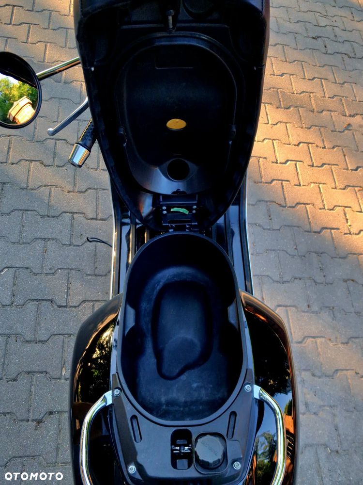 Vespa GTS - 14