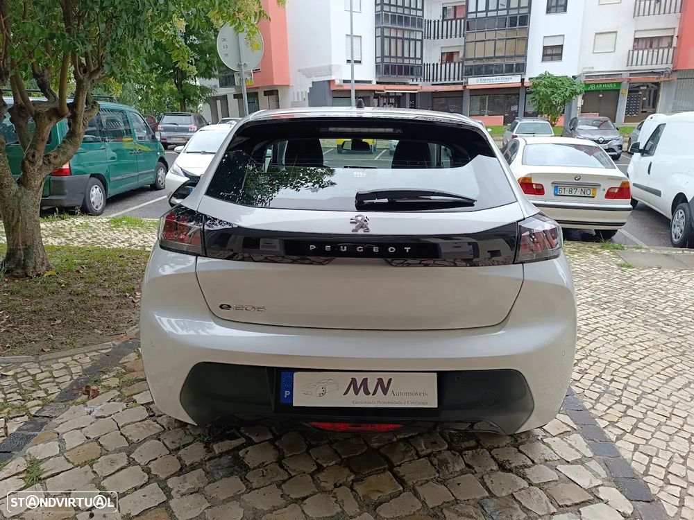 Peugeot e-208 50 kWh Active - 6