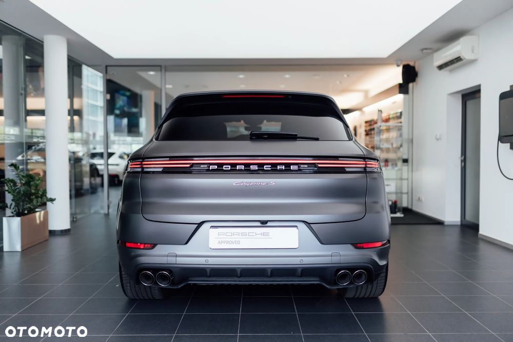 Porsche Cayenne S E-Hybrid PHEV - 14
