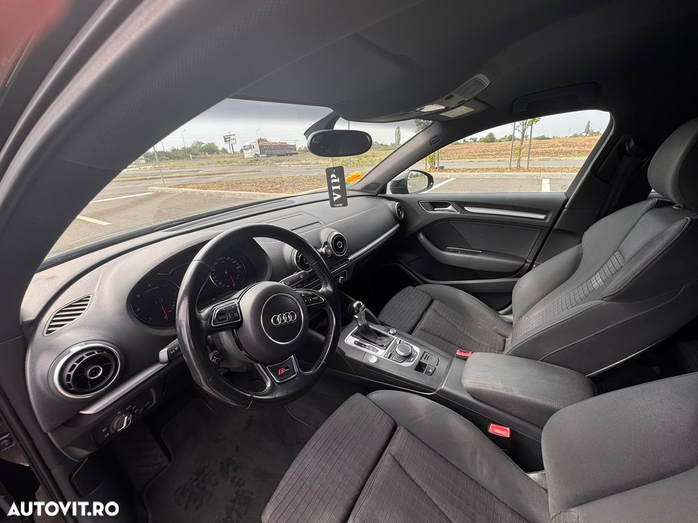 Audi A3 2.0 TDI Stronic Attraction - 8