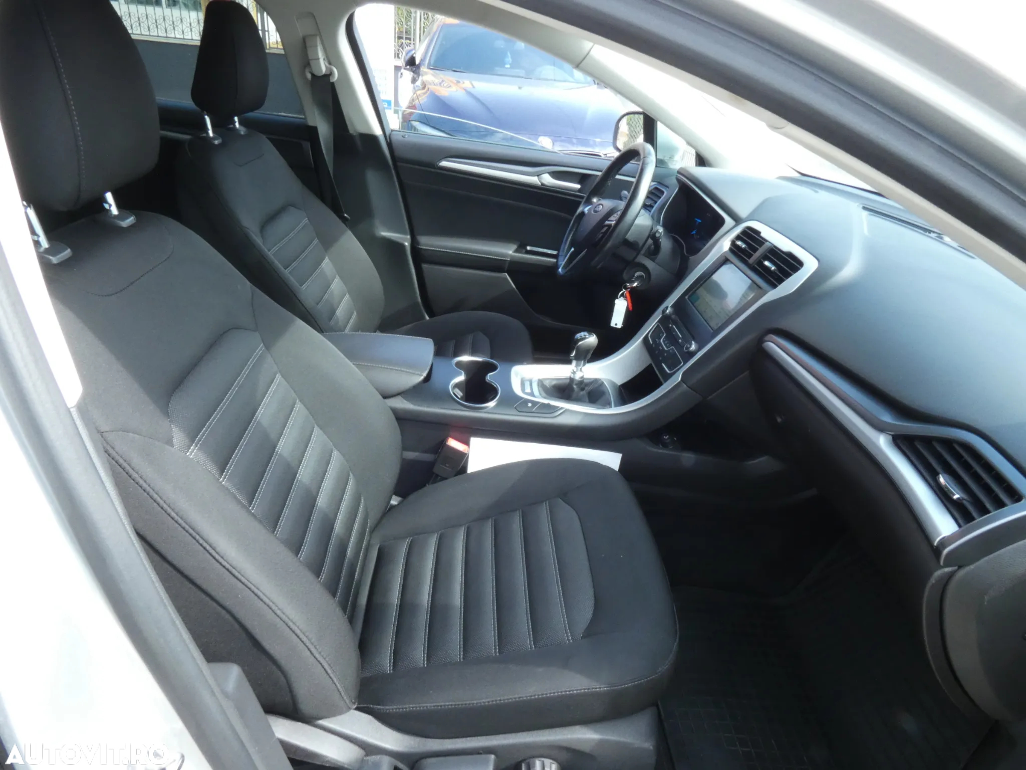Ford Mondeo 2.0 TDCi AWD ST Line High - 18