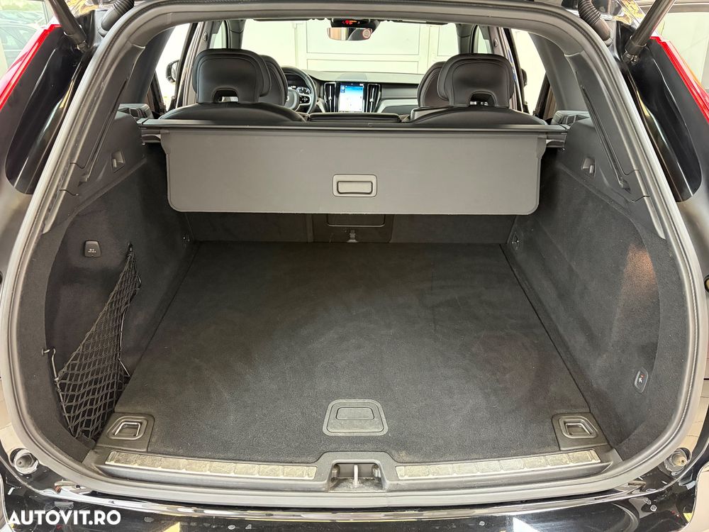 Volvo XC 60 B4 D AWD Geartronic RDesign - 12