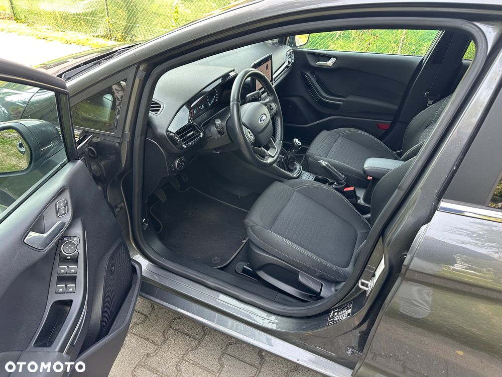 Ford Fiesta 1.1 S&S TITANIUM - 12