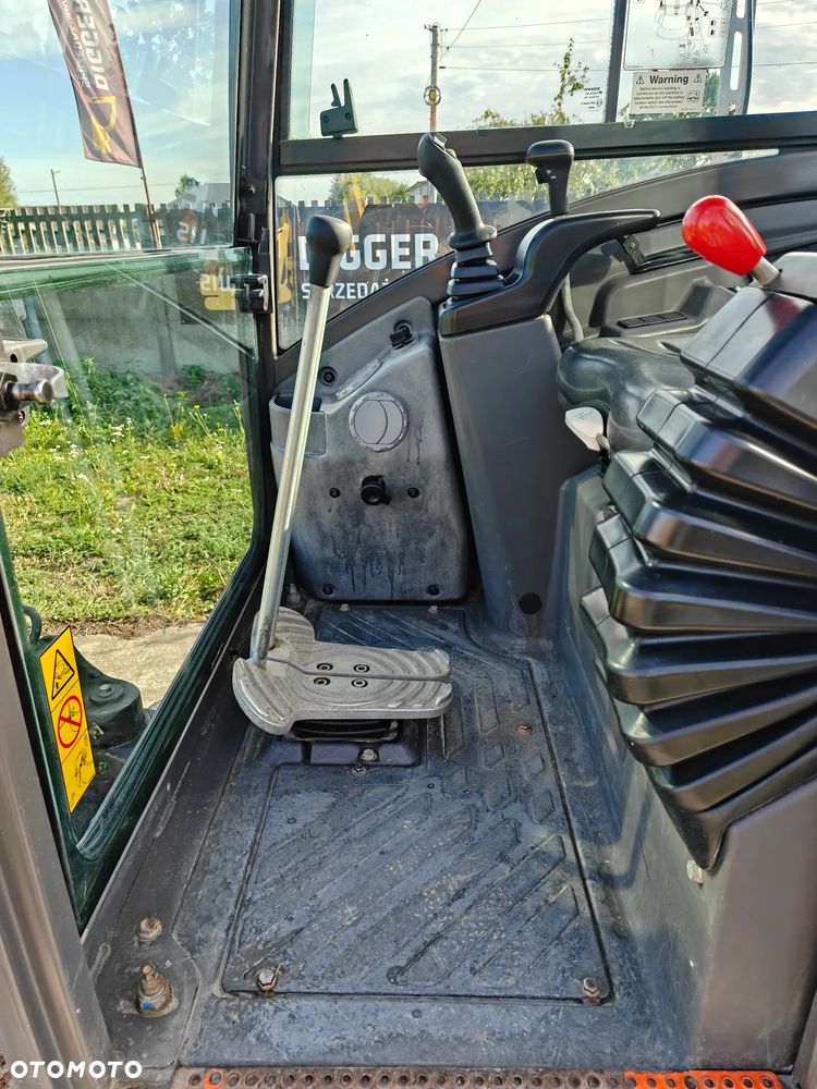 Volvo EC18E - 19