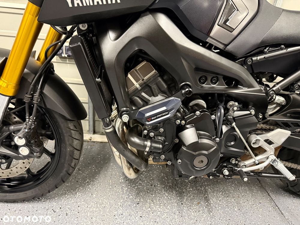 Yamaha MT - 16