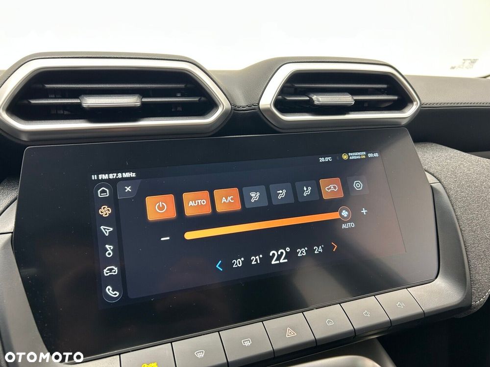 MG ZS Hybrid+ - 18