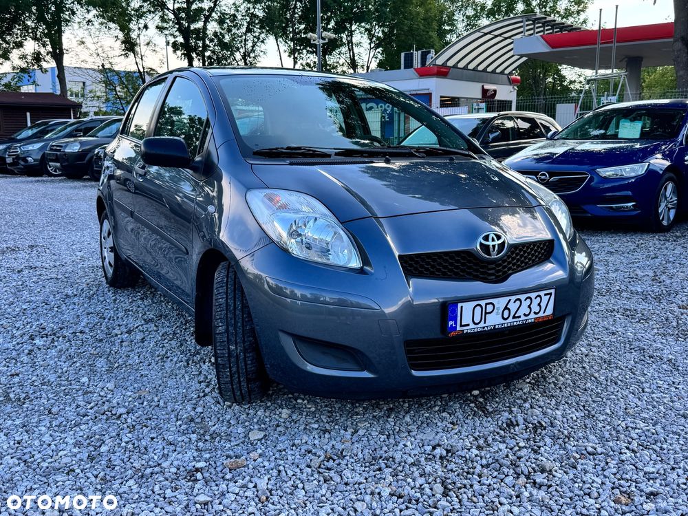 Toyota Yaris - 15