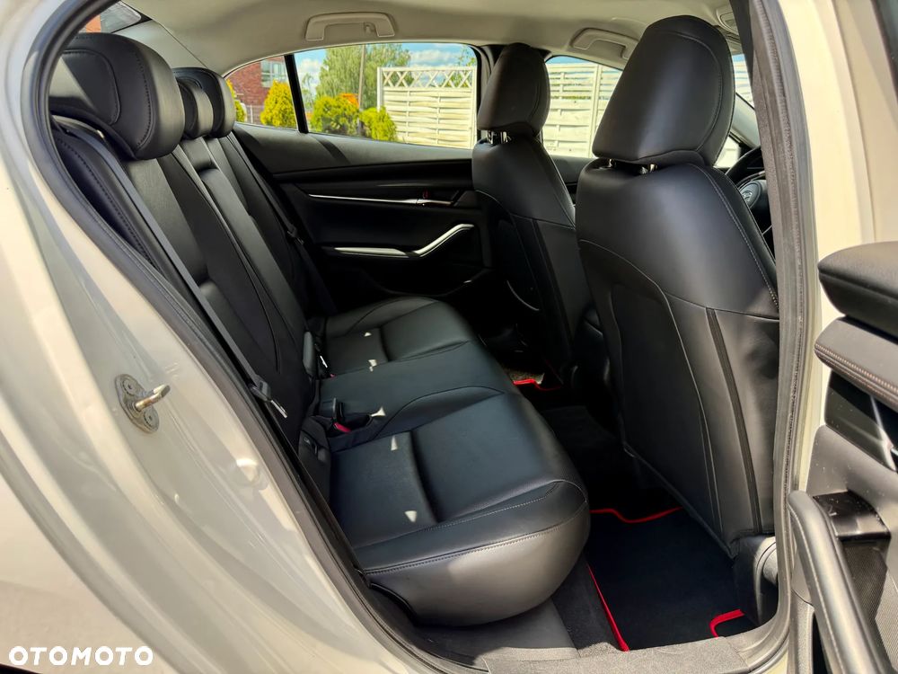 Mazda 3 - 17