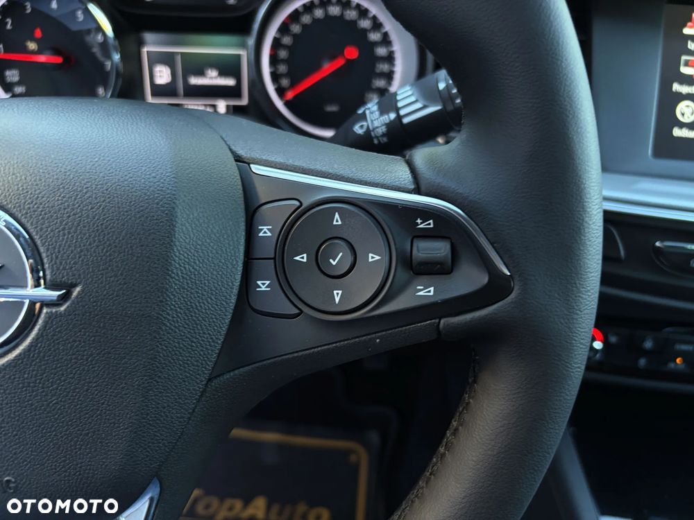 Opel Insignia - 24