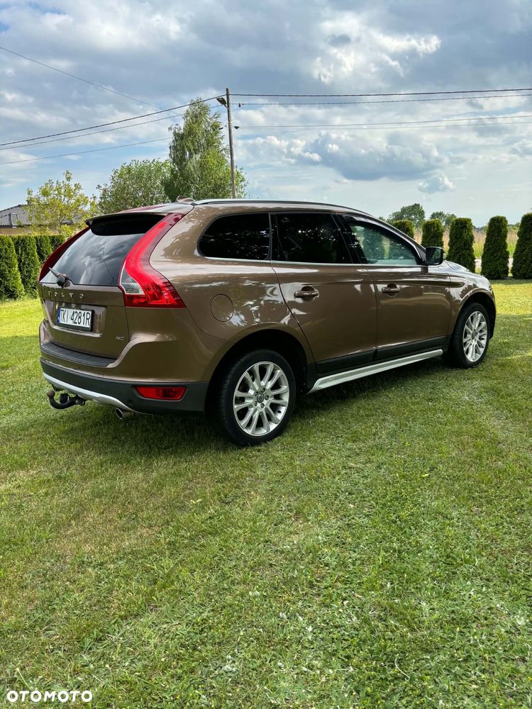 Volvo XC 60 2.4D AWD - 9
