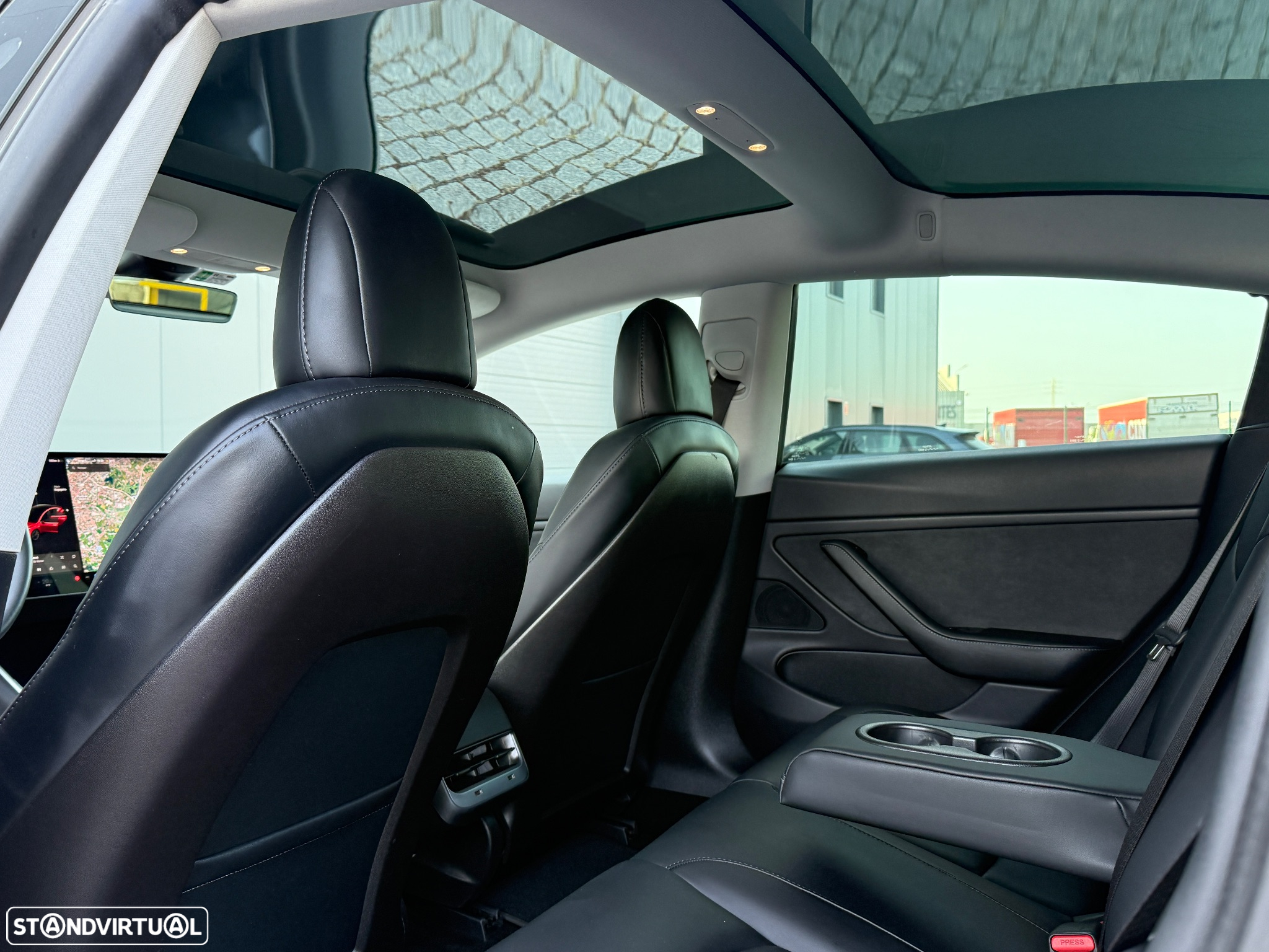 Tesla Model 3 Long Range AWD Dual Motor Performance - 13