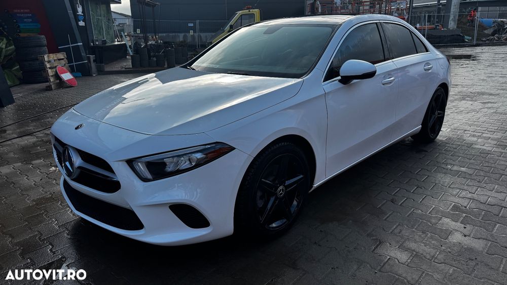 Mercedes-Benz A 220 7G-DCT - 8