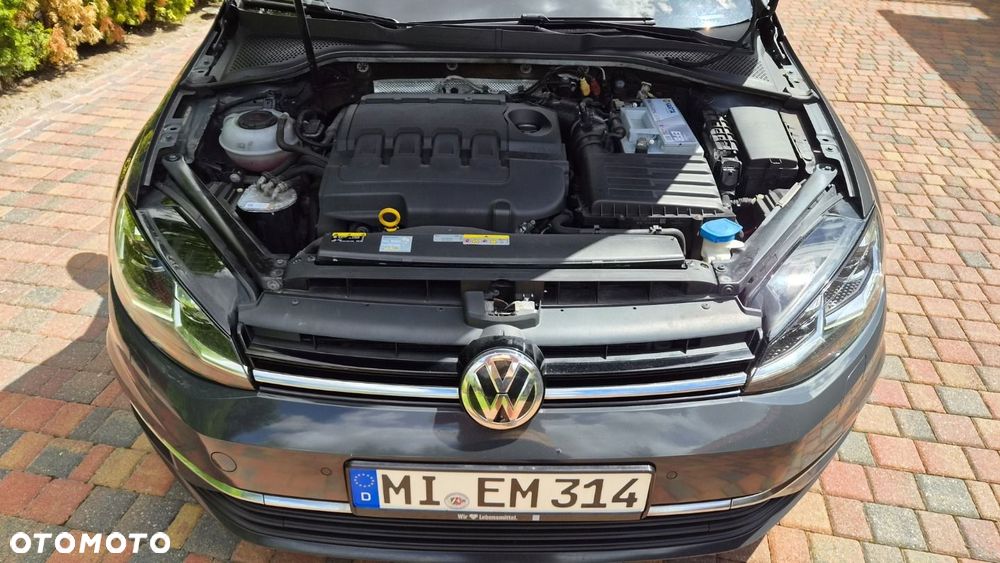 Volkswagen Golf Variant 2.0 TDI SCR DSG Highline - 23