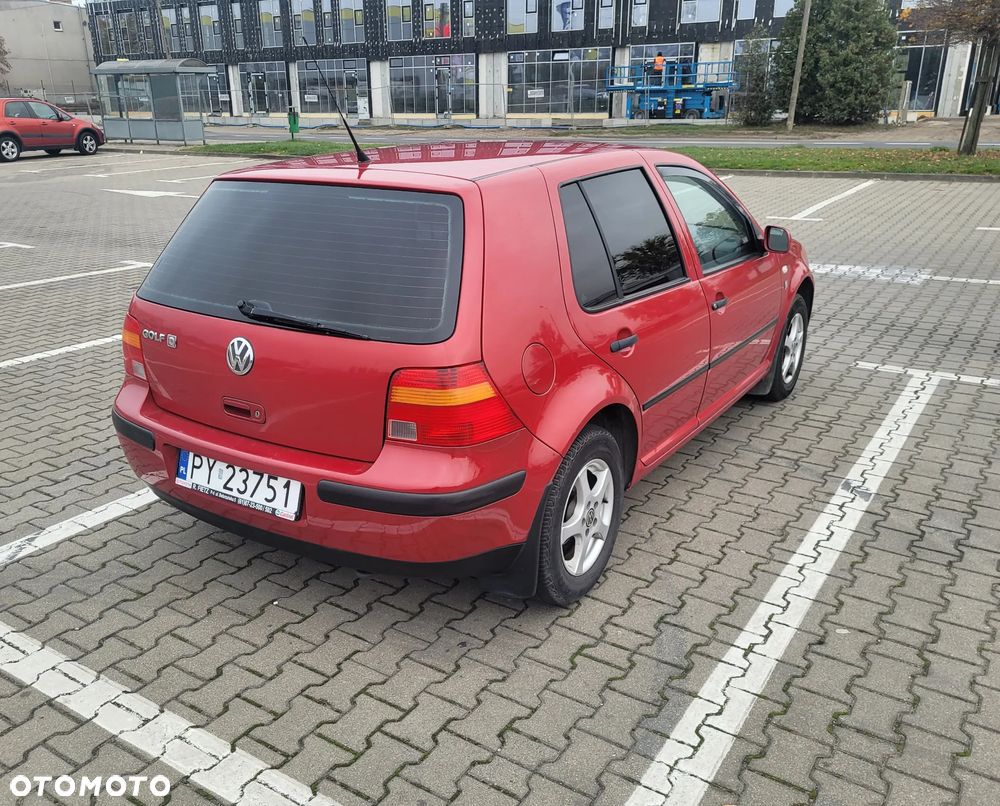 Volkswagen Golf 1.4 Q - 4