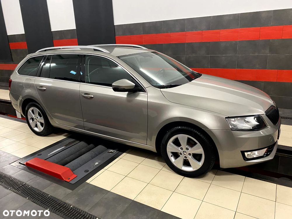 Skoda Octavia 2.0 TDI Green tec DSG Elegance - 5