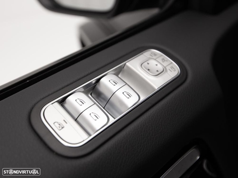 Mercedes-Benz G 63 AMG 4x4 - 22