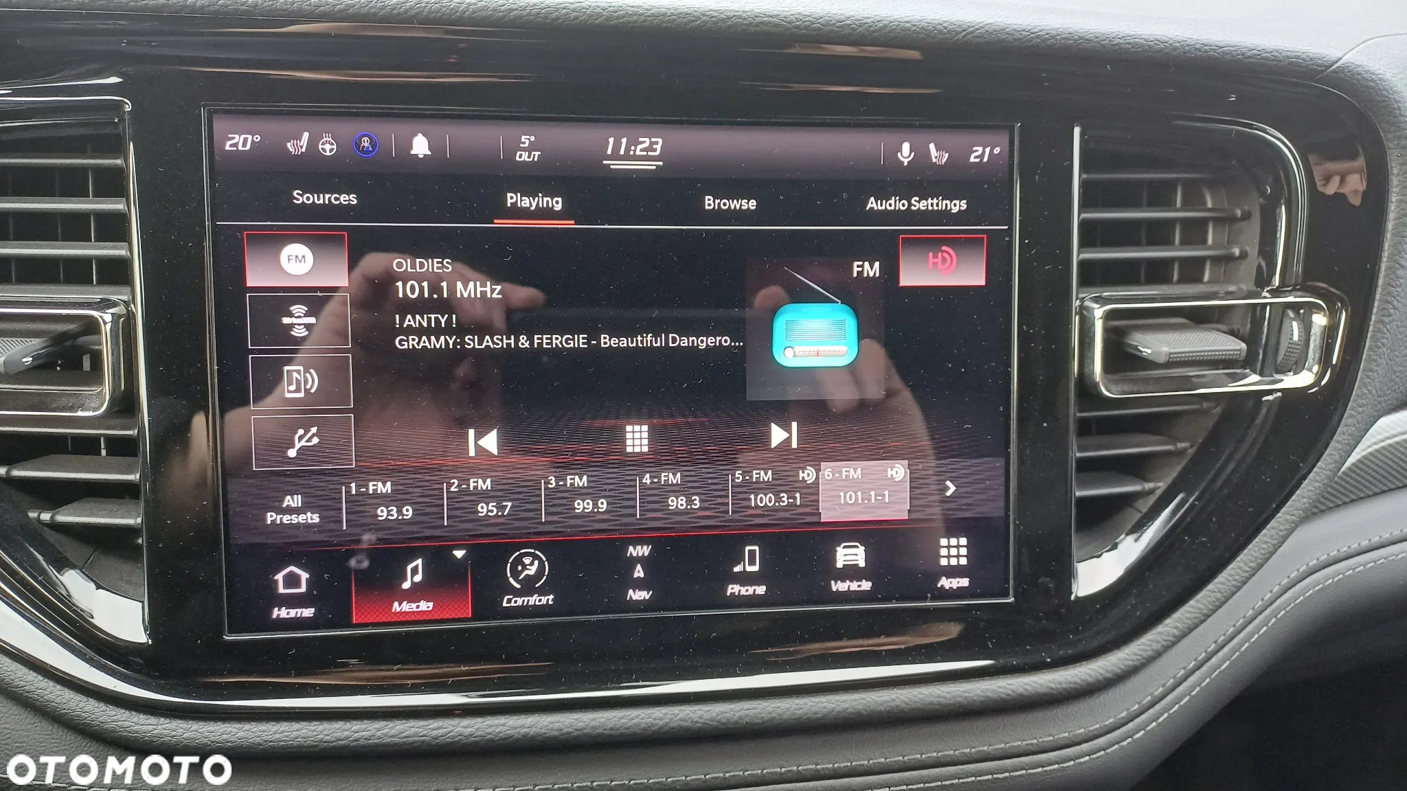 Dodge Durango - 16