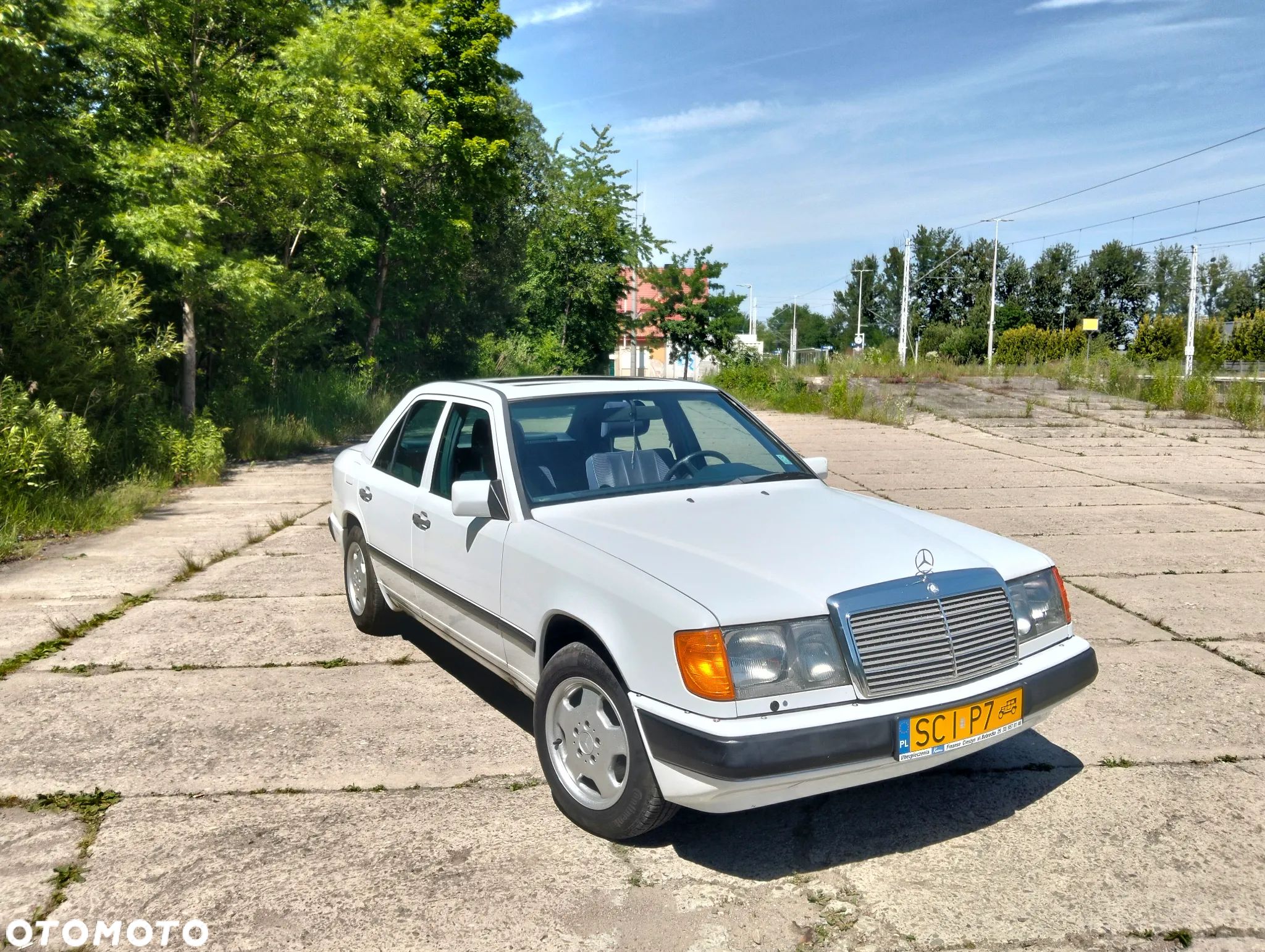 Mercedes-Benz W124 (1984-1993) - 1