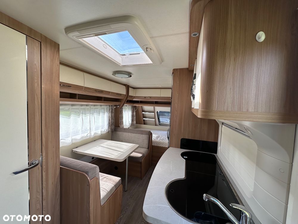 Hobby 490 KMF De Luxe - 14