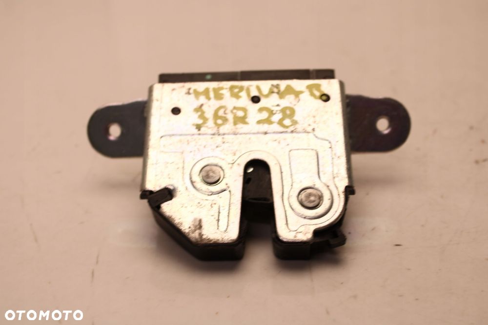 opel meriva b 10r- zamek klapy bagażnika tył tylny 39021416 - 1