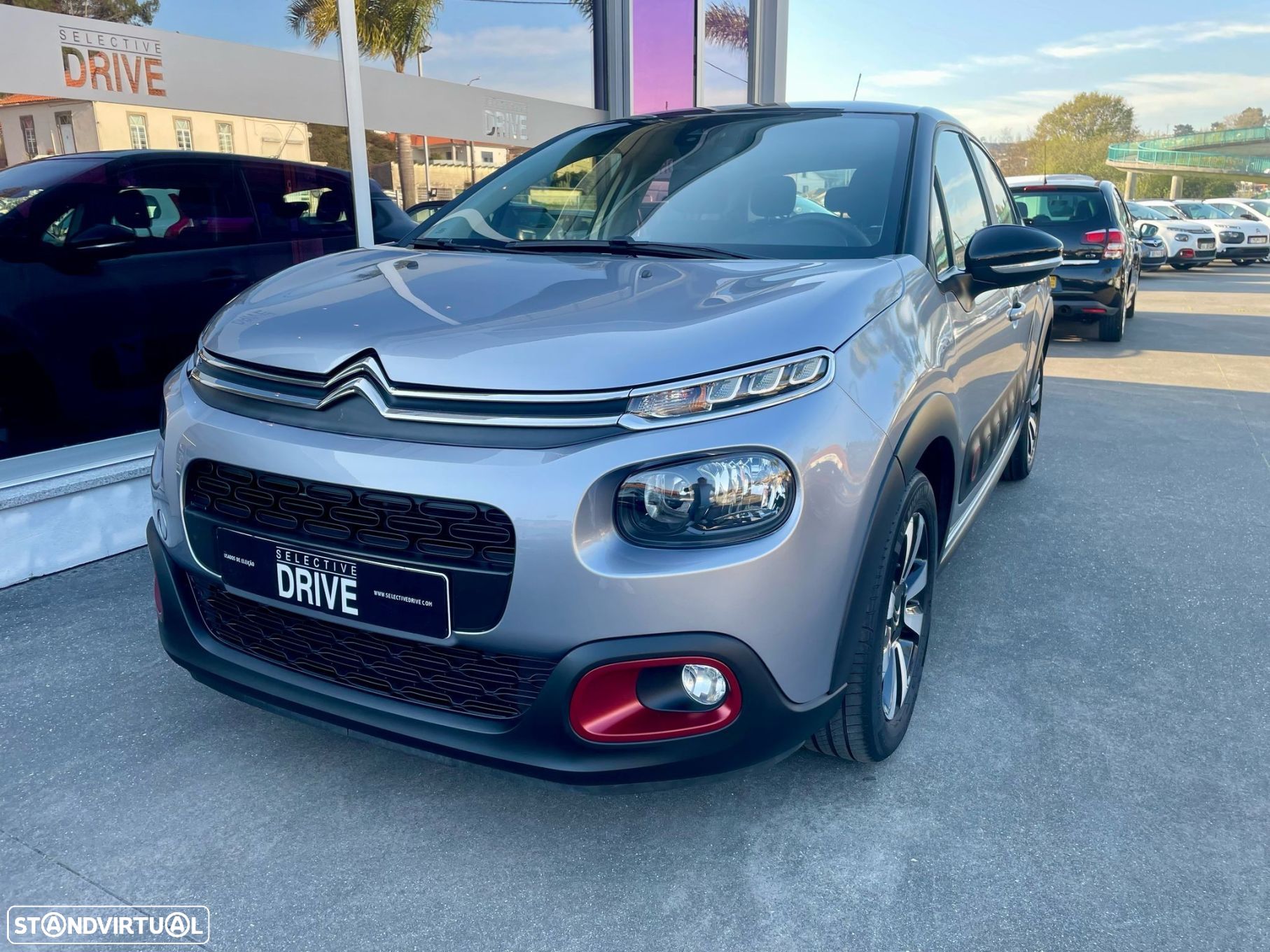 Citroën C3 1.2 PureTech Feel - 1