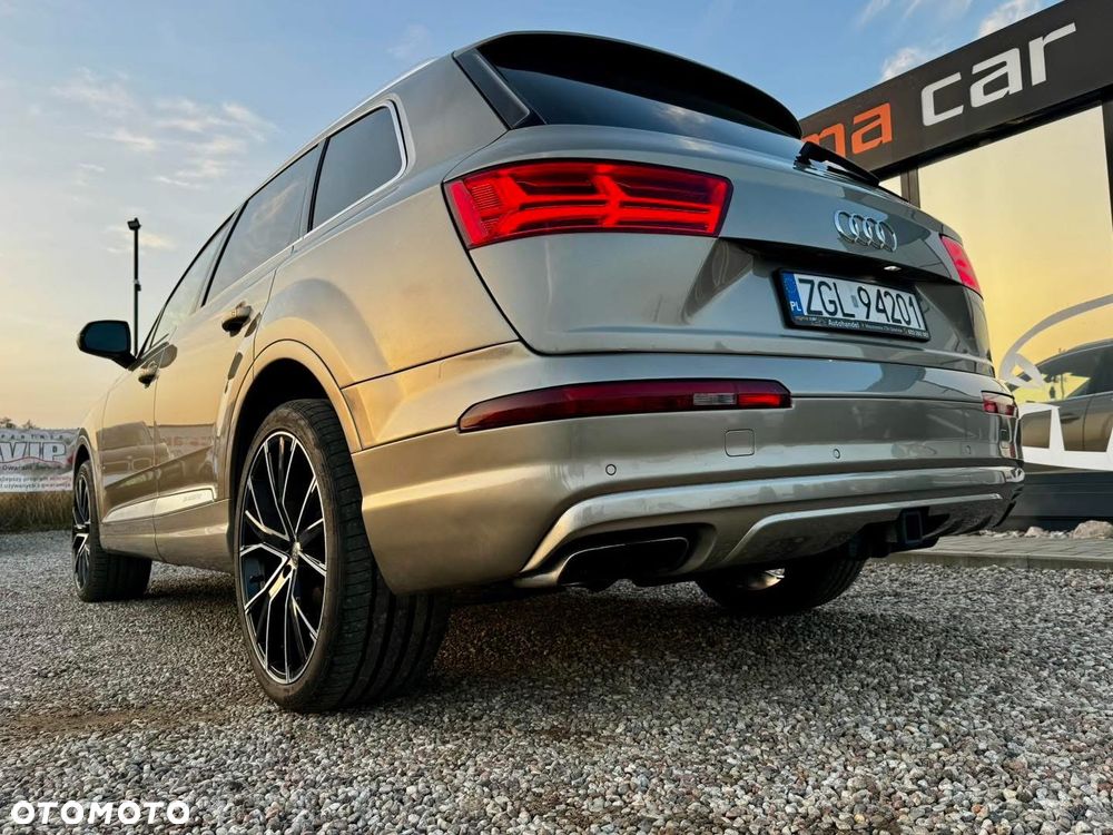 Audi Q7 2017 photo 4
