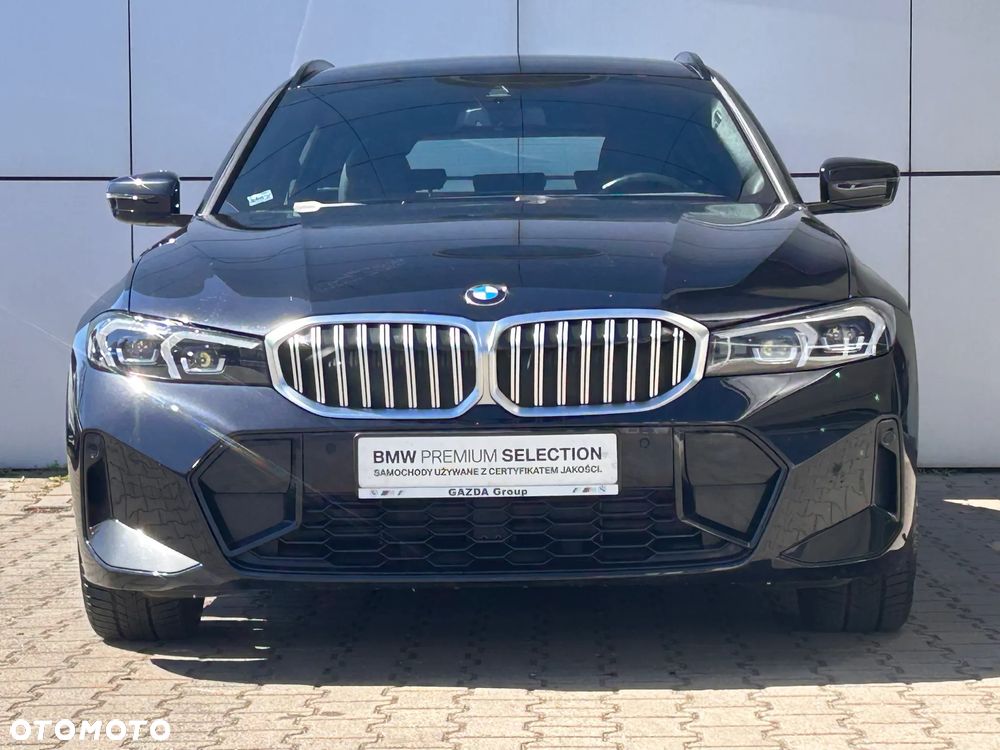 BMW Seria 3 320d xDrive MHEV M Sport sport - 2