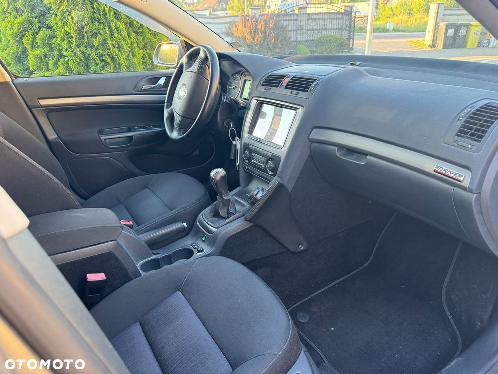 Skoda Octavia 1.8 TSI Team Edition - 7