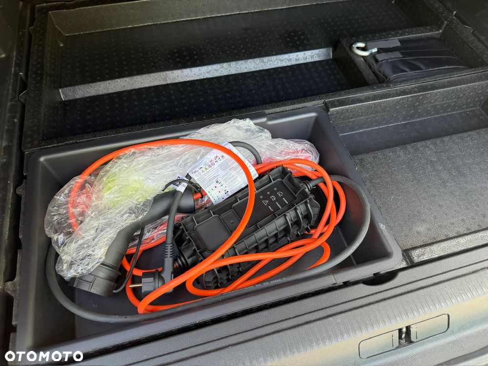 Peugeot 3008 1.6 PureTech Hybrid PHEV Active Pack S&S EAT8 - 39
