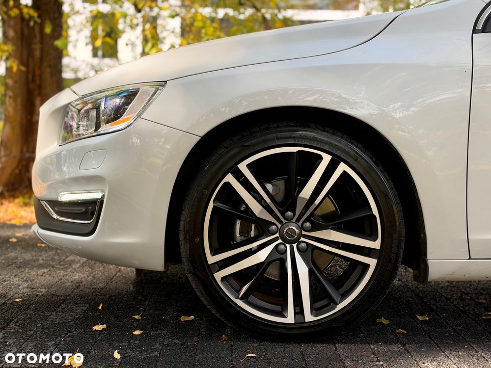Volvo S60 - 3