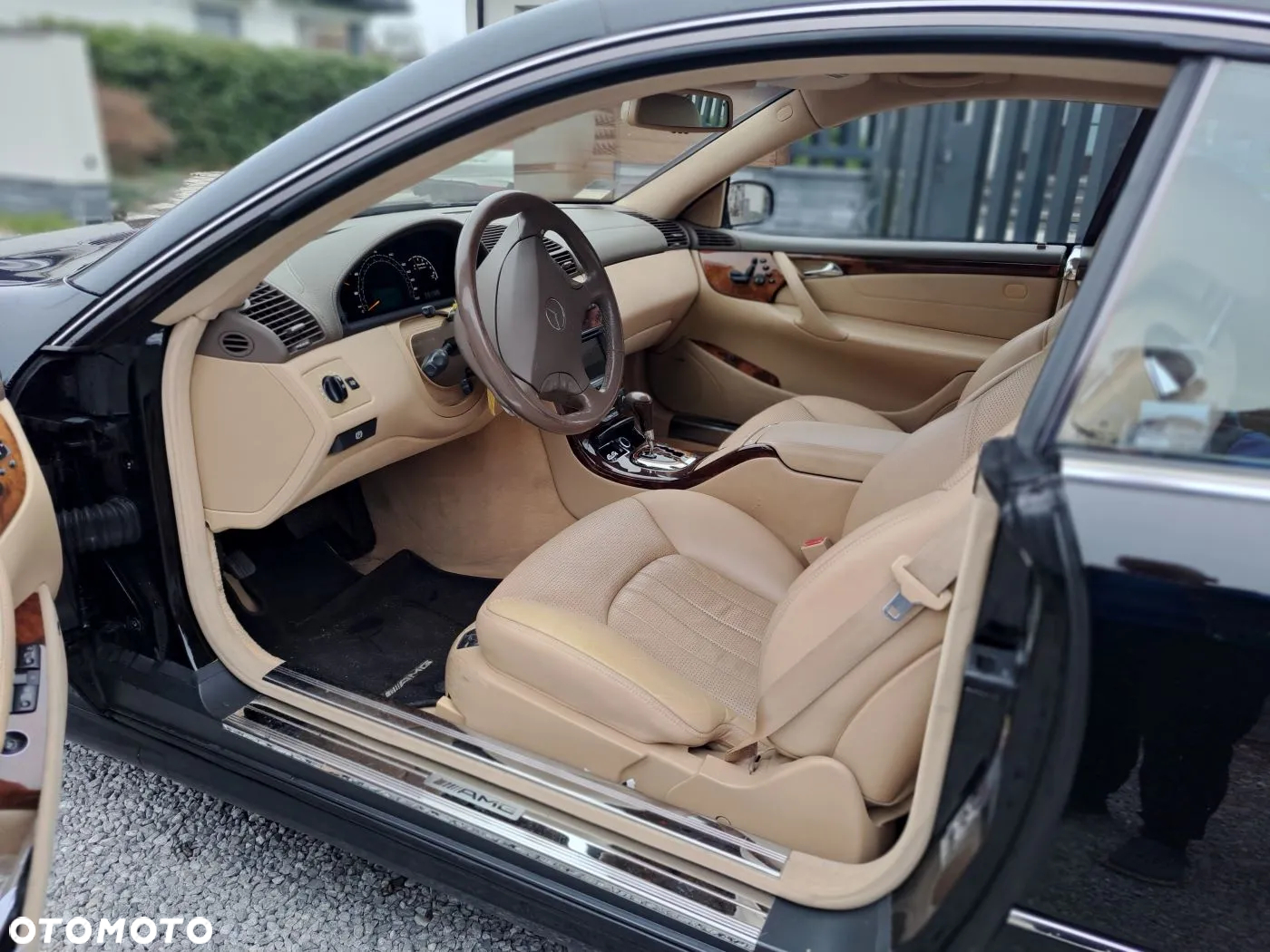 Mercedes-Benz CL - 10