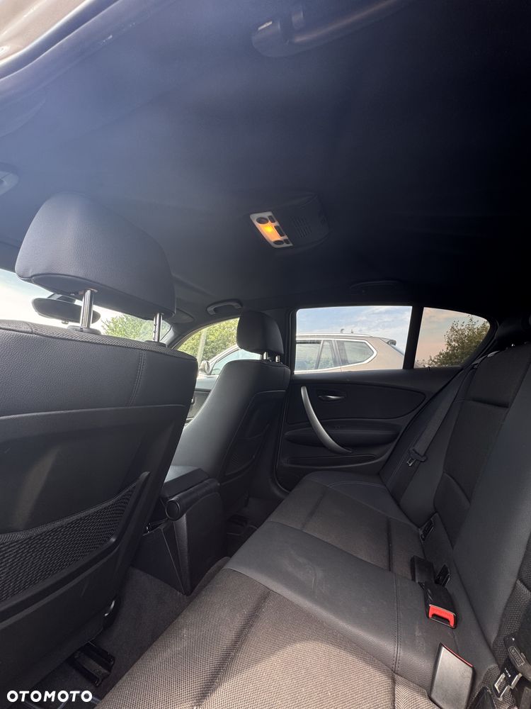 BMW Seria 1 116d - 19