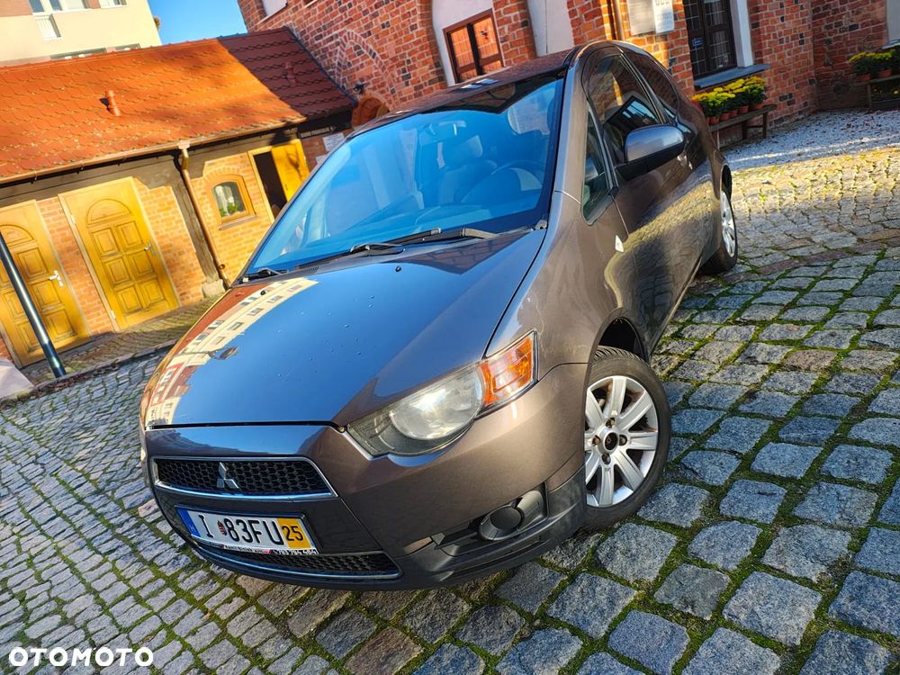 Mitsubishi Colt - 22