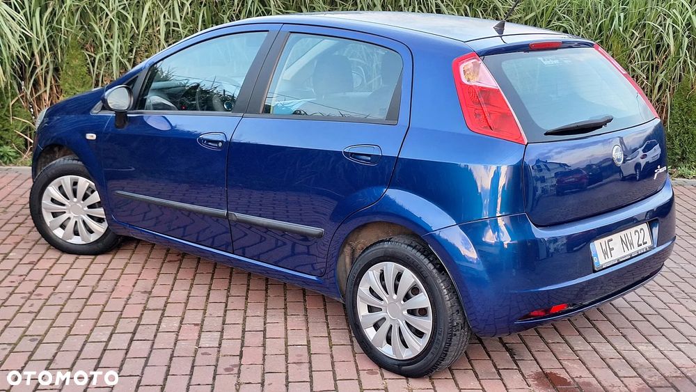 Fiat Grande Punto - 40