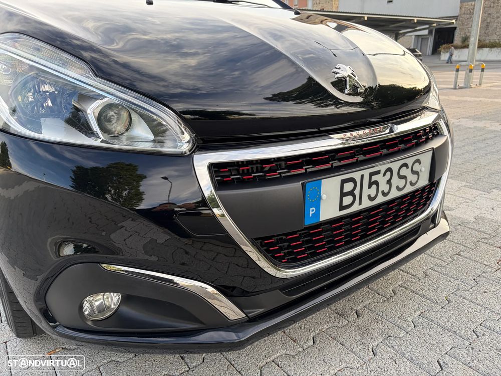 Peugeot 208 - 9