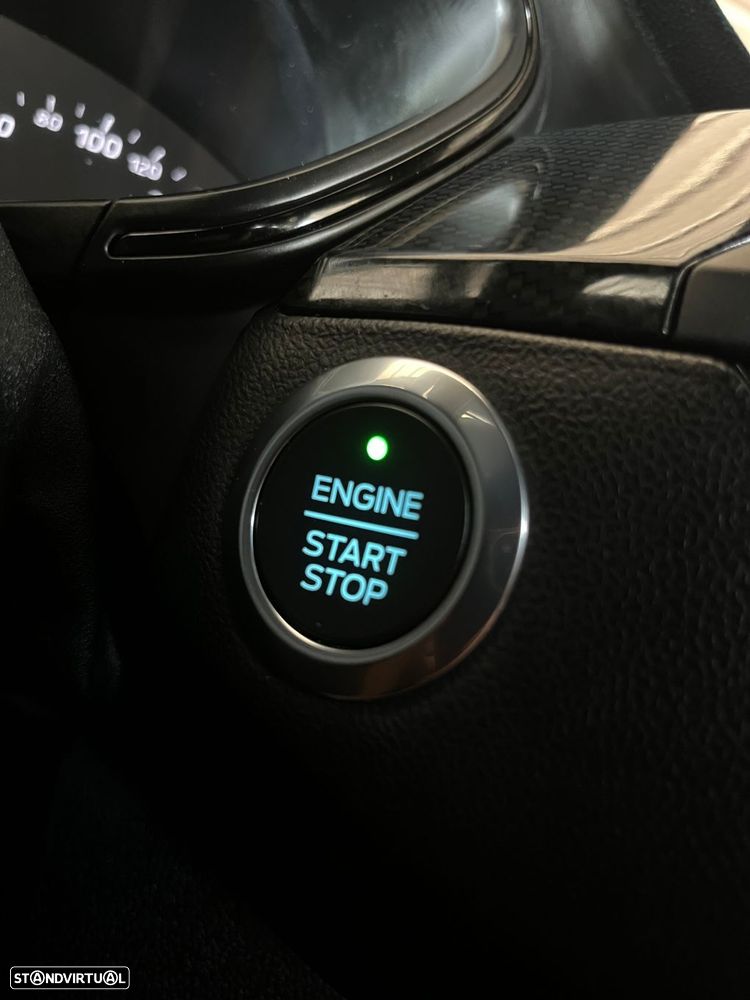 Ford Focus 1.5 TDCi ECOBlue ST-Line - 24