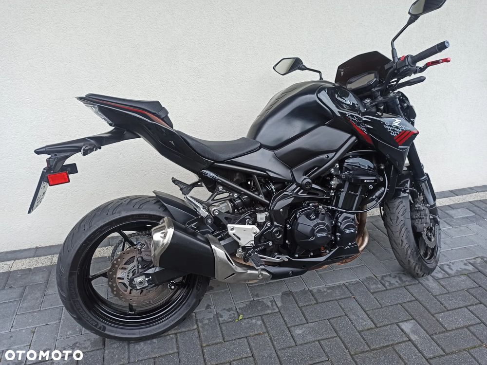Kawasaki Z 900 - 7