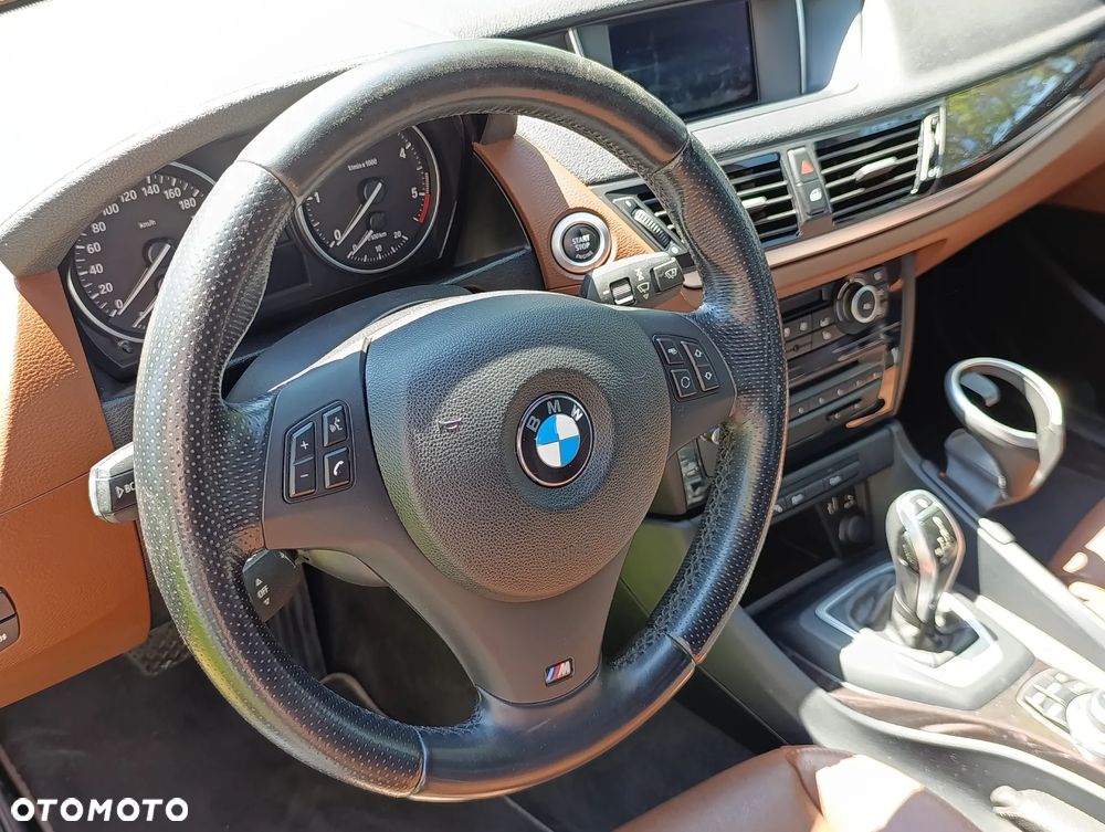 BMW X1 sDrive18d Sport Line - 14