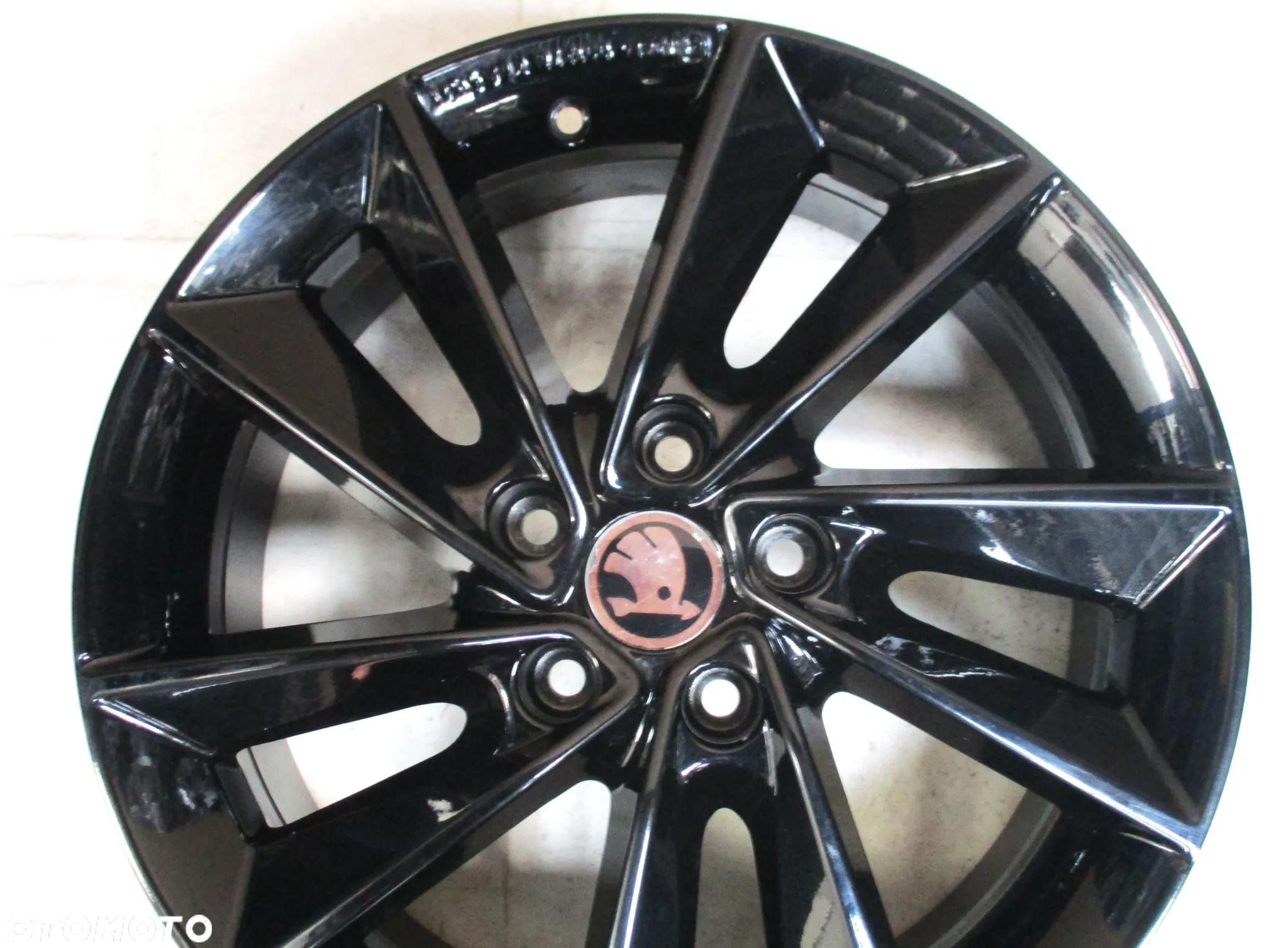 FELGI ALUMINIOWE 17 SKODA KODIAQ KAROQ ET38 - 4