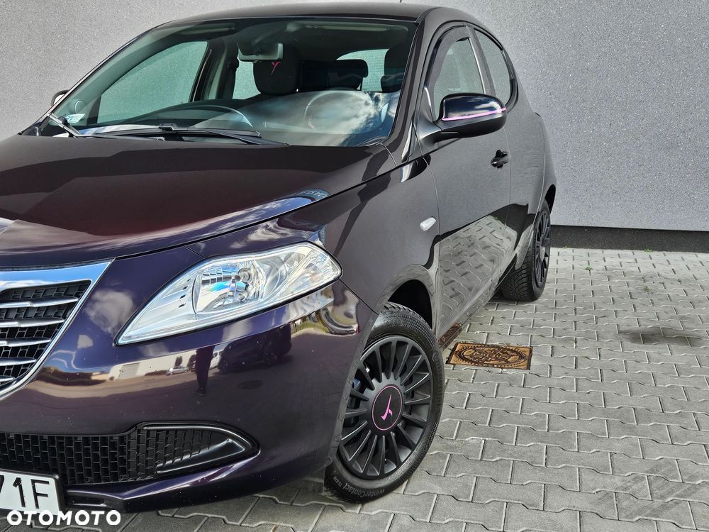 Lancia Ypsilon 1.2 8V Gold S&S - 14