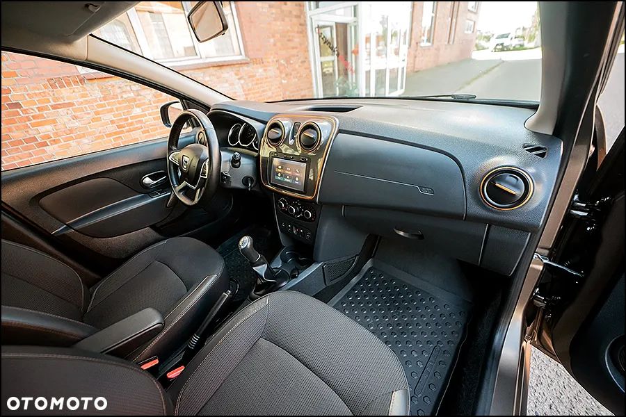 Dacia Sandero Stepway TCe 90 (S&S) Prestige - 17