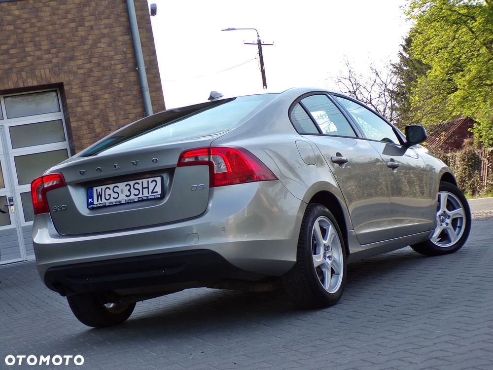 Volvo S60 D4 Edition Pro - 4