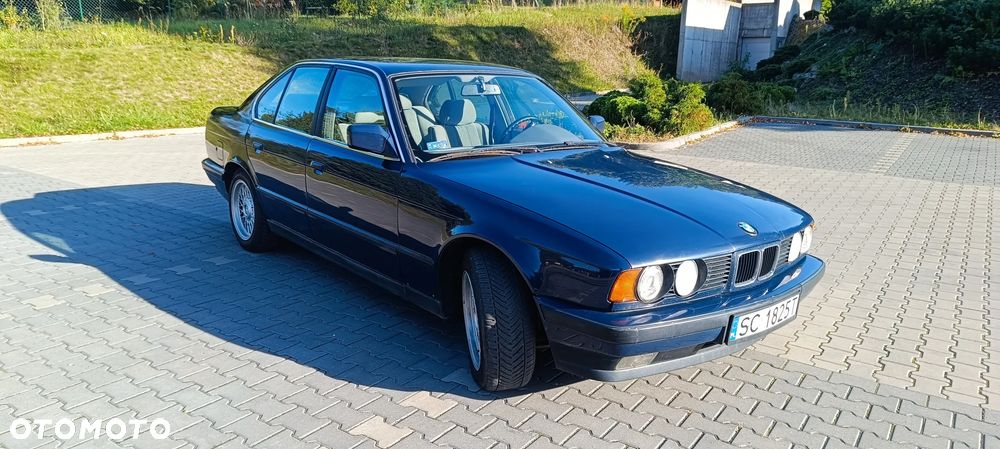 BMW Seria 5 525i - 3