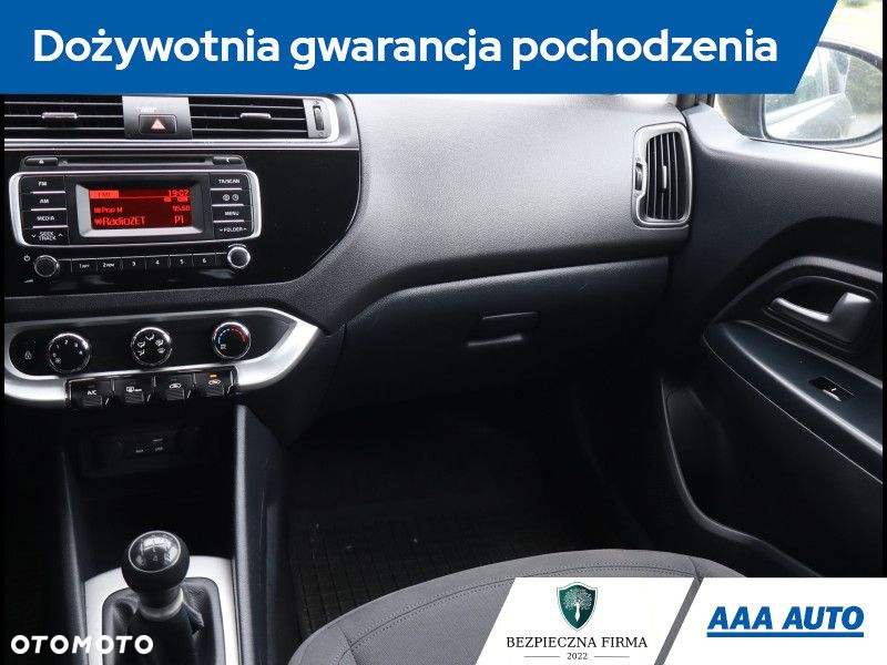 Kia Rio - 9