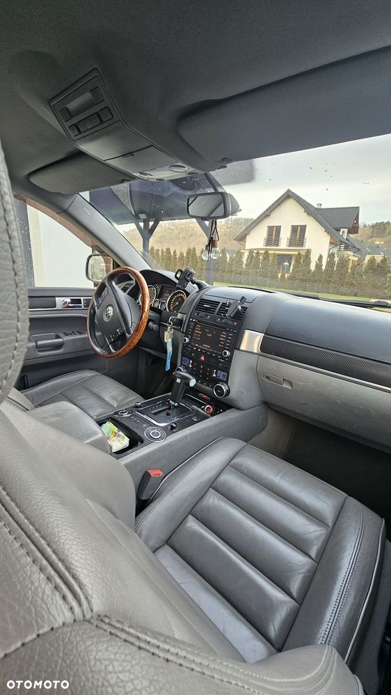 Volkswagen Touareg - 5