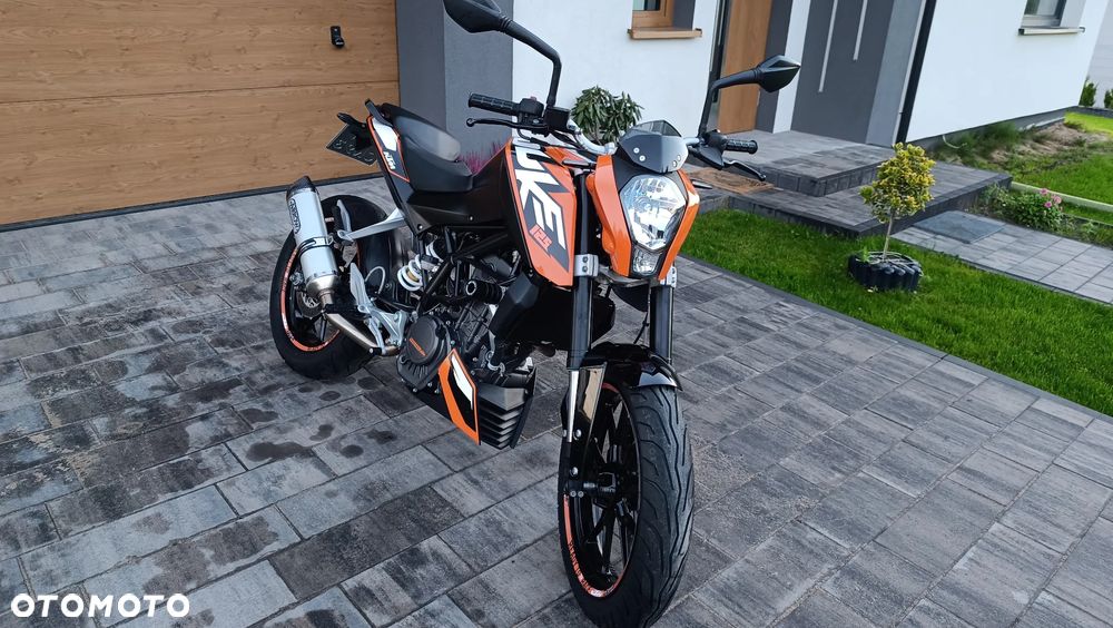 KTM Duke 125