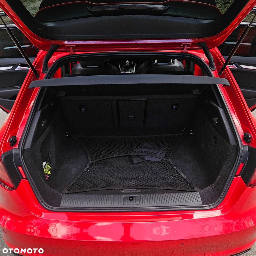 Audi S3 S tronic - 20