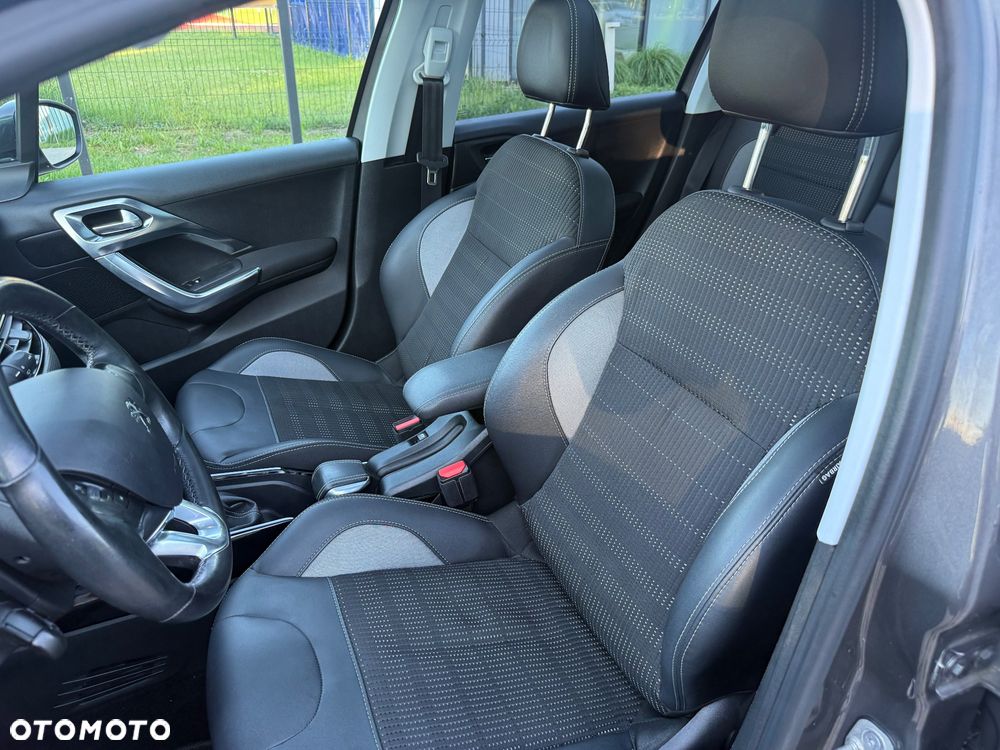 Peugeot 2008 PureTech 130 Stop&Start Allure - 17