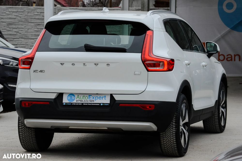 Volvo XC 40 T5 Recharge DKG Essential - 16
